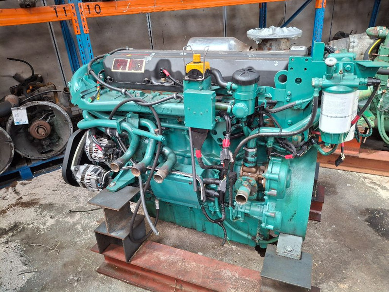 Volvo PENTA D9A2J MH - Двигатель: фото 1 Volvo PENTA D9A2J MH - Двигатель: фото 1