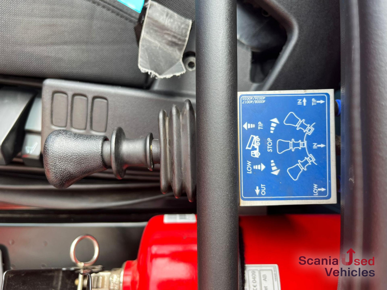 SCANIA R 450 A4x2NA RETARDER 8T DIFF-L HYDRO LOW MILEAGE - Тягач: фото 3 SCANIA R 450 A4x2NA RETARDER 8T DIFF-L HYDRO LOW MILEAGE - Тягач: фото 3