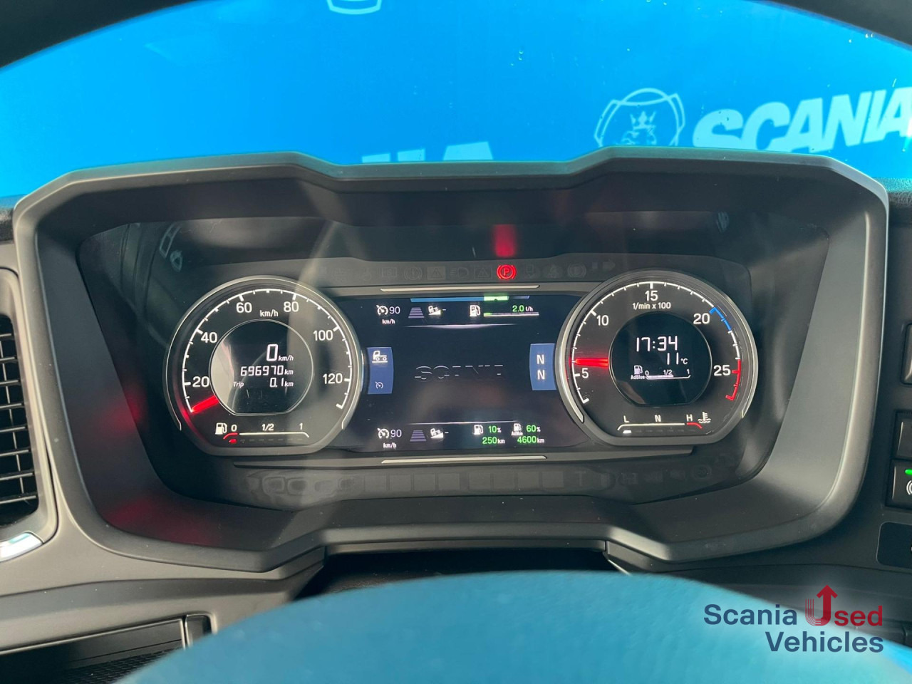 SCANIA R 450 A4x2NA RETARDER 8T DIFF-L SMART2 - Тягач: фото 5 SCANIA R 450 A4x2NA RETARDER 8T DIFF-L SMART2 - Тягач: фото 5