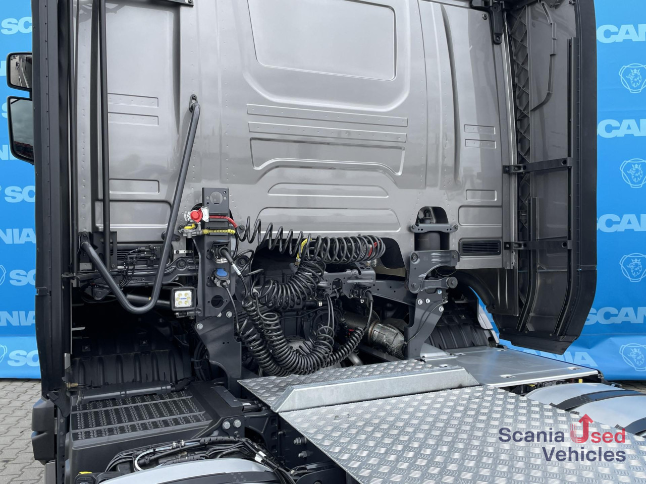 Тягач SCANIA R 460 A4x2EB MEGA RETARDER DIFF-L 48DKM SMART2: фото 13
