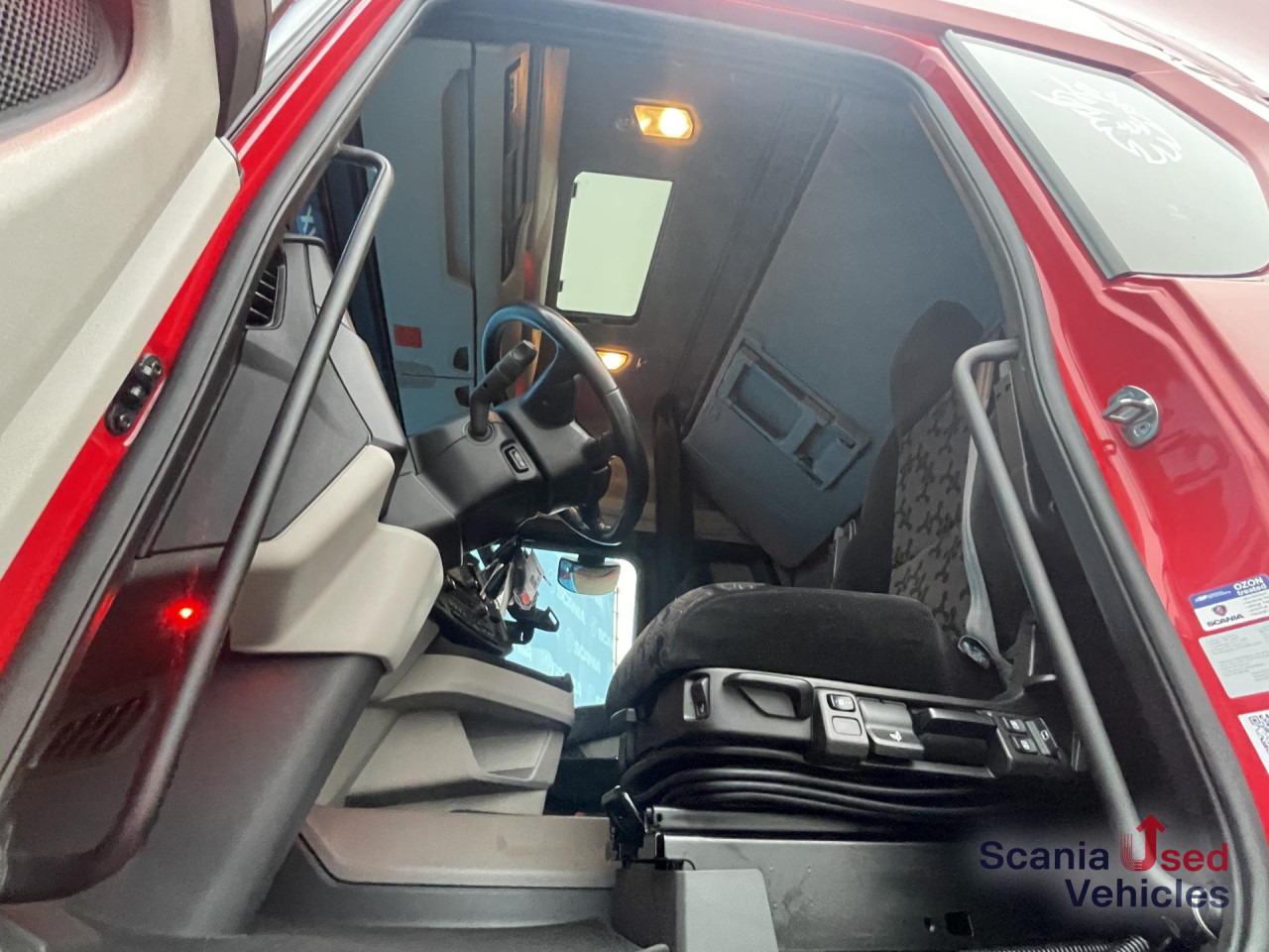 SCANIA R 460 A4x2NA RETARDER PTO PARK AIRCO SUPER! - Тягач: фото 5 SCANIA R 460 A4x2NA RETARDER PTO PARK AIRCO SUPER! - Тягач: фото 5