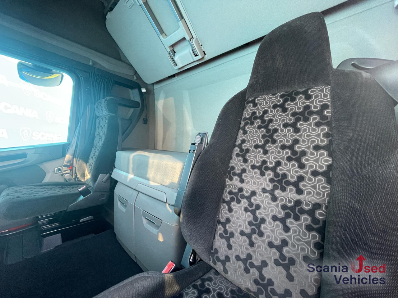 SCANIA S 450 A4x2NA DIFF-L PARK AIRCO RETARDER HYDRO - Тягач: фото 4 SCANIA S 450 A4x2NA DIFF-L PARK AIRCO RETARDER HYDRO - Тягач: фото 4