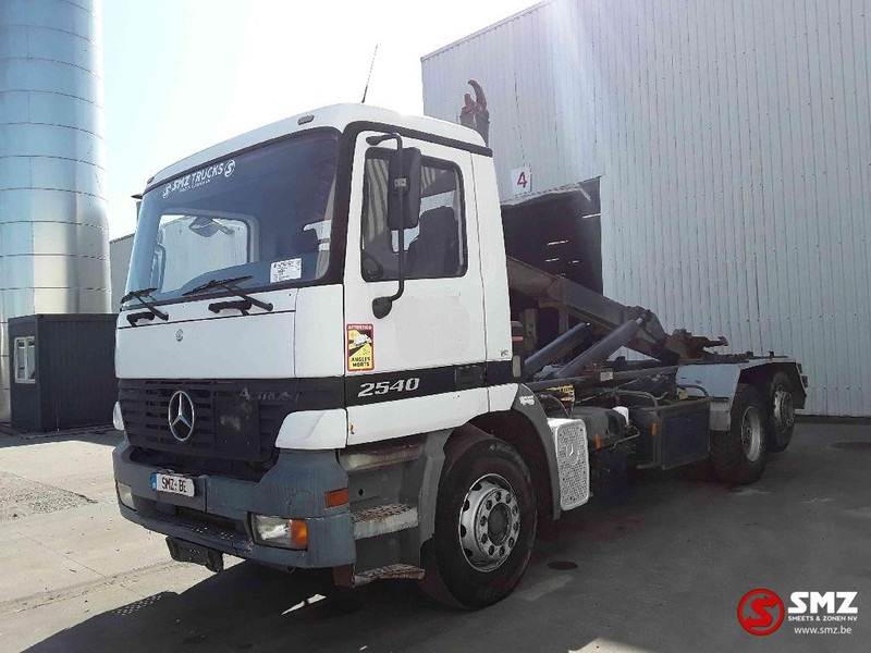Mercedes-Benz Actros 2540 6x2 francais - Грузовик-контейнеровоз/ Сменный кузов: фото 3 Mercedes-Benz Actros 2540 6x2 francais - Грузовик-контейнеровоз/ Сменный кузов: фото 3