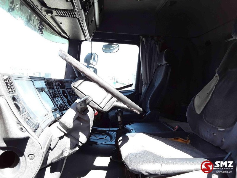 Фото интерьера 2: Грузовик бортовой/ Платформа Scania 144 530 6x4 manual pump