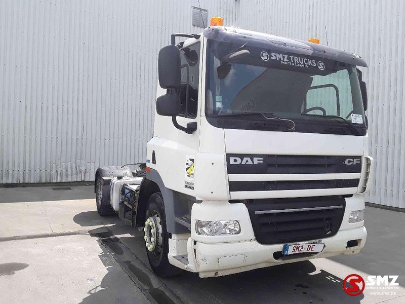 DAF 85 460 hydraulic intarder2x - Тягач: фото 1 DAF 85 460 hydraulic intarder2x - Тягач: фото 1