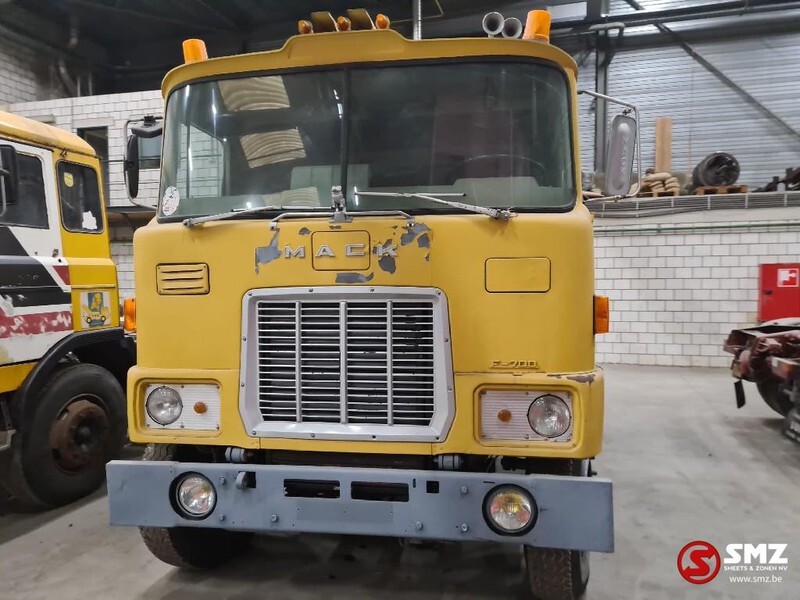MACK F 700 francais/french - Тягач: фото 2 MACK F 700 francais/french - Тягач: фото 2