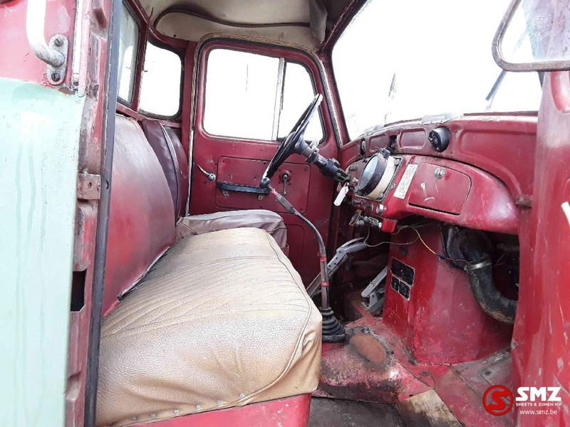 Грузовик бортовой/ Платформа Volvo: фото 6