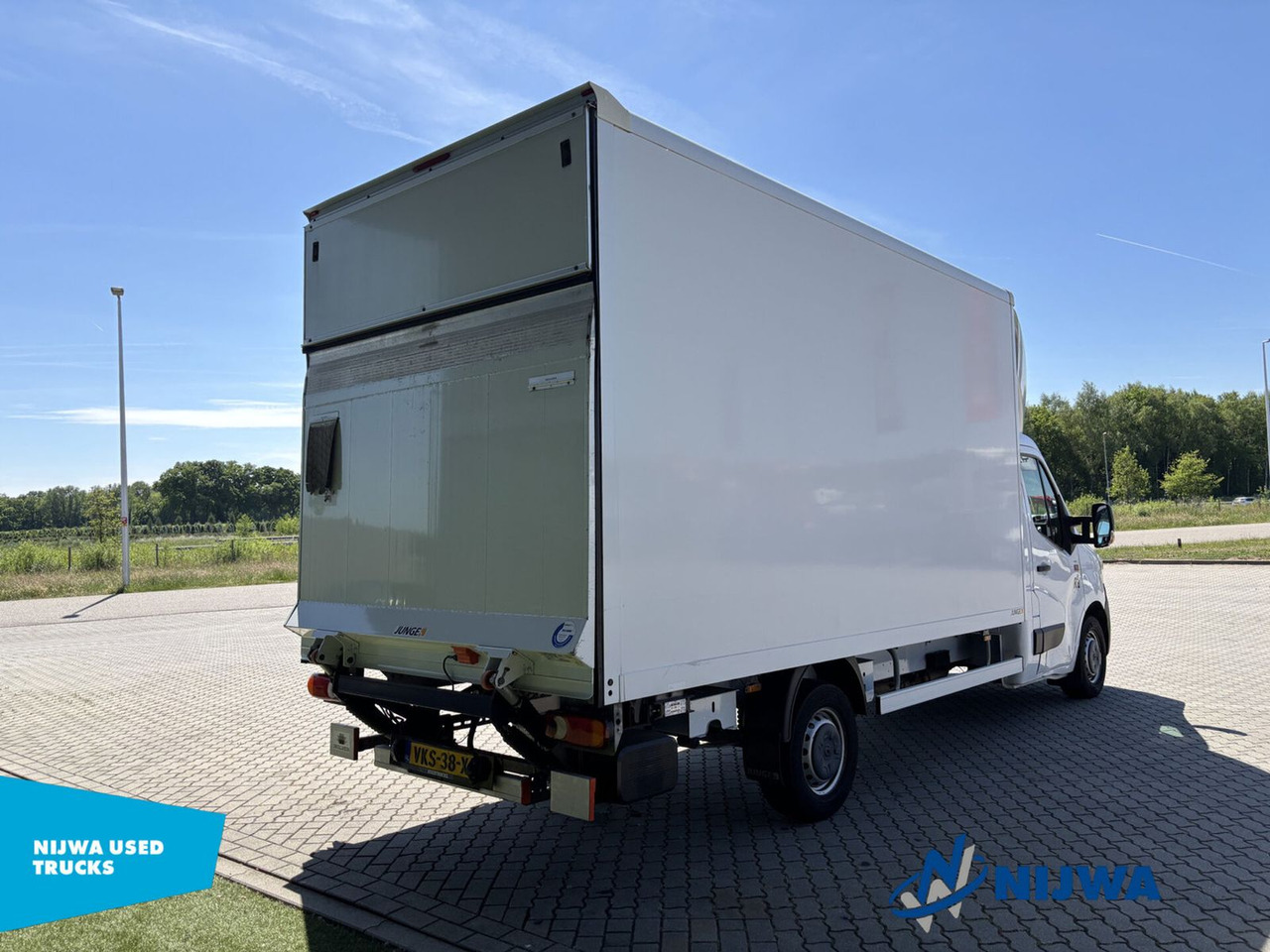 Renault Master T35 145 Laadklep + Airco - Грузовик-шасси: фото 3 Renault Master T35 145 Laadklep + Airco - Грузовик-шасси: фото 3