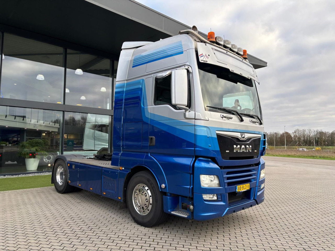 MAN TGX 460 4x2 Schuifschotel + Hydrauliek - Тягач: фото 2 MAN TGX 460 4x2 Schuifschotel + Hydrauliek - Тягач: фото 2