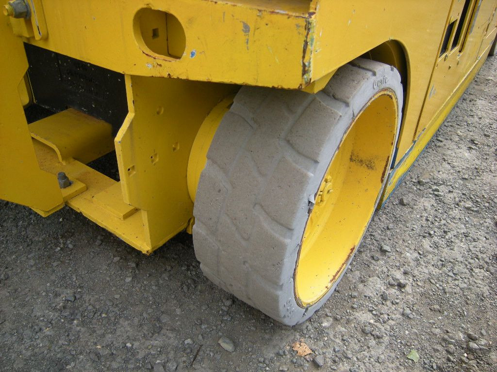 JLG 3246, Scherenarbeitsbühne, 11,9 m лизинг JLG 3246, Scherenarbeitsbühne, 11,9 m: фото 7 JLG 3246, Scherenarbeitsbühne, 11,9 m лизинг JLG 3246, Scherenarbeitsbühne, 11,9 m: фото 7