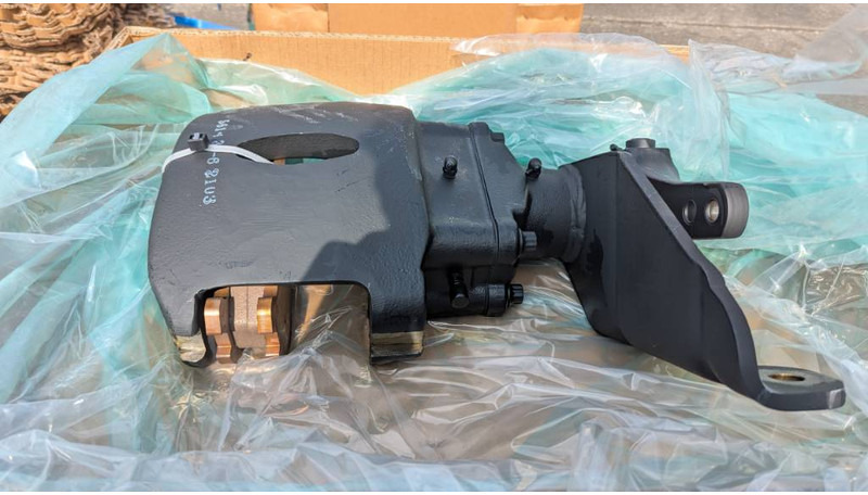 Komatsu HD605-5 BRAKE ASSY 561-34-62103 - Детали тормозной системы для Строительной техники: фото 1 Komatsu HD605-5 BRAKE ASSY 561-34-62103 - Детали тормозной системы для Строительной техники: фото 1
