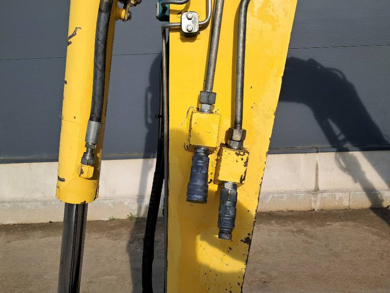 Komatsu PC50MR-2 - Мини-экскаватор: фото 4 Komatsu PC50MR-2 - Мини-экскаватор: фото 4