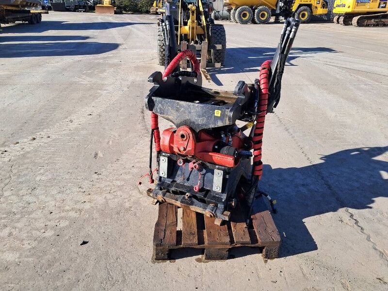 ROTOTILT R5 - Навесное оборудование для Строительной техники: фото 3 ROTOTILT R5 - Навесное оборудование для Строительной техники: фото 3