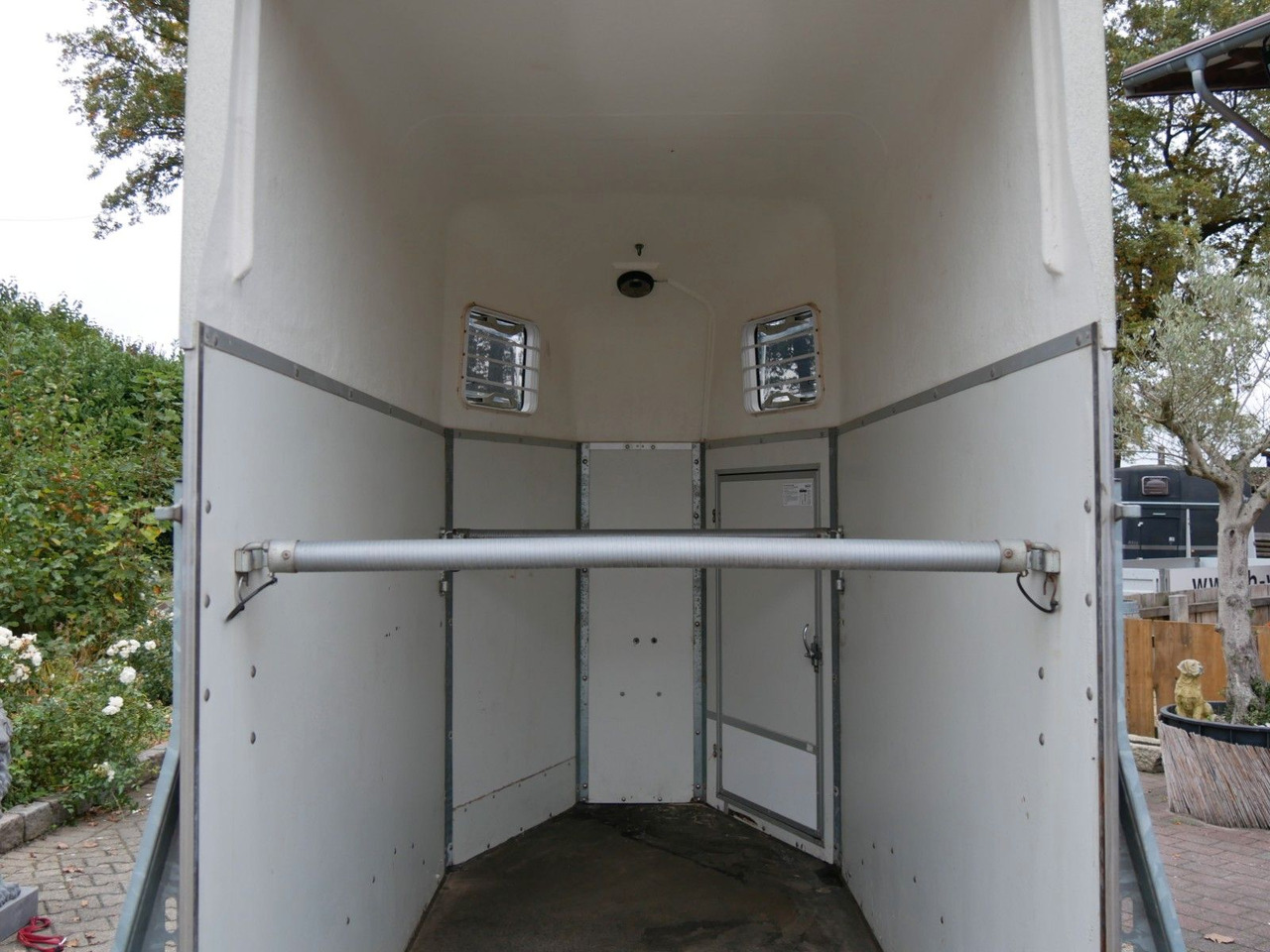 Böckmann Uno - Прицеп для перевозки животных: фото 4 Böckmann Uno - Прицеп для перевозки животных: фото 4