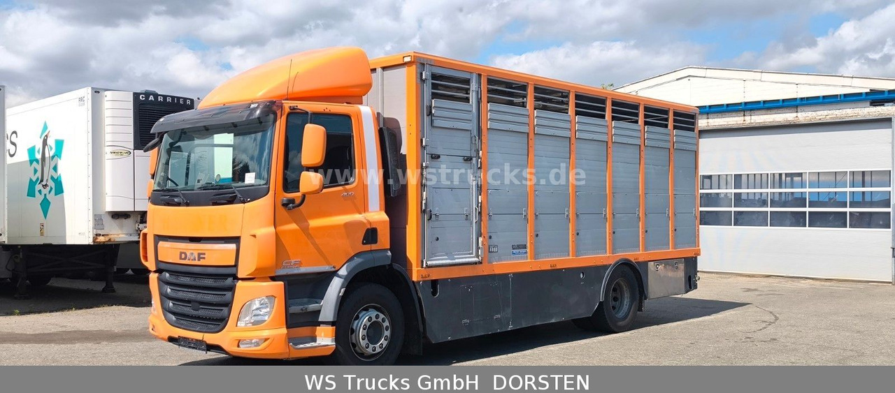 DAF CF 400 Menke Einstock Viehtransporter - Коневоз: фото 2 DAF CF 400 Menke Einstock Viehtransporter - Коневоз: фото 2