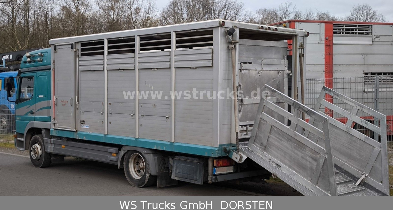 Mercedes-Benz Atego 1223 1 Stock Hohe Gitter Viehtransporter - Коневоз: фото 5 Mercedes-Benz Atego 1223 1 Stock Hohe Gitter Viehtransporter - Коневоз: фото 5
