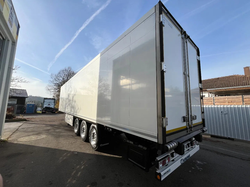 Krone SD Krone Tiefkühl SANH THERMO KING SLXi - 50 SPECTRUM - Полуприцеп-рефрижератор: фото 3 Krone SD Krone Tiefkühl SANH THERMO KING SLXi - 50 SPECTRUM - Полуприцеп-рефрижератор: фото 3