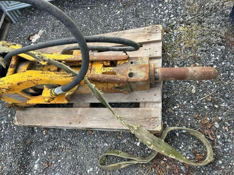 Гидромолот MONTABERT PELLE 8 TONNES / TRACTOPELLE: фото 7 Гидромолот MONTABERT PELLE 8 TONNES / TRACTOPELLE: фото 7