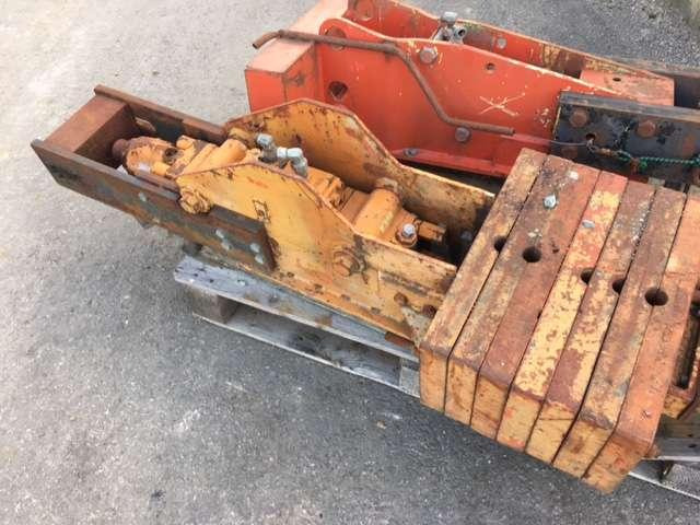 NPK H1XA - Palplanches - Гидромолот для Строительной техники: фото 1 NPK H1XA - Palplanches - Гидромолот для Строительной техники: фото 1