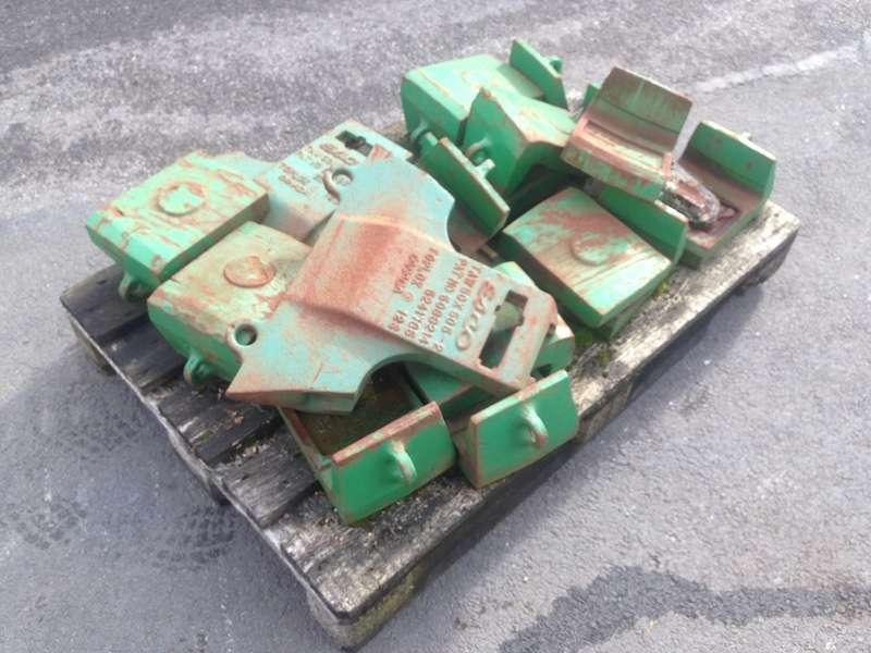 PIECES D'USURE POUR BROYEUR ESCO - Строительное оборудование: фото 4 PIECES D'USURE POUR BROYEUR ESCO - Строительное оборудование: фото 4