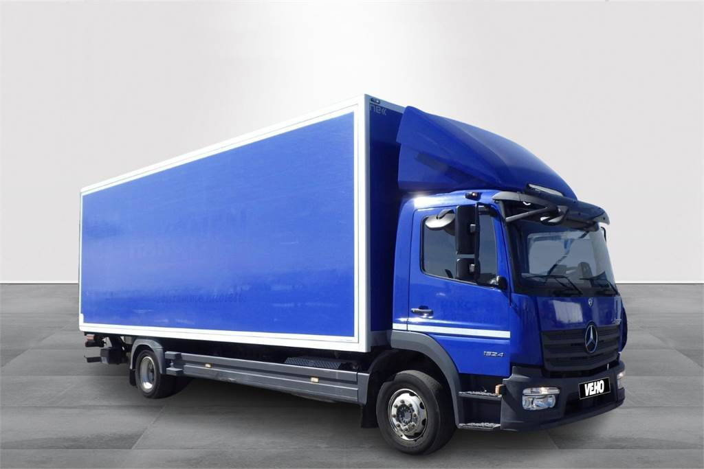 Mercedes-Benz ATEGO 1524 L - Грузовик с закрытым кузовом: фото 3 Mercedes-Benz ATEGO 1524 L - Грузовик с закрытым кузовом: фото 3