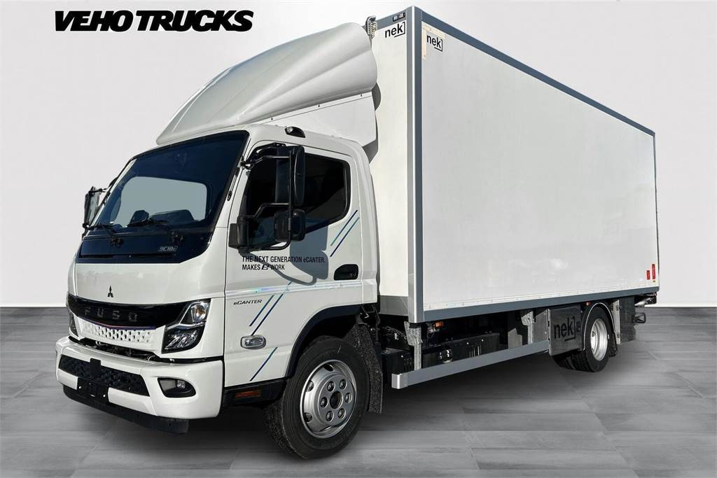 Mitsubishi FUSO 9C18 M-Bat 4x2 - Изотермический грузовик: фото 1 Mitsubishi FUSO 9C18 M-Bat 4x2 - Изотермический грузовик: фото 1