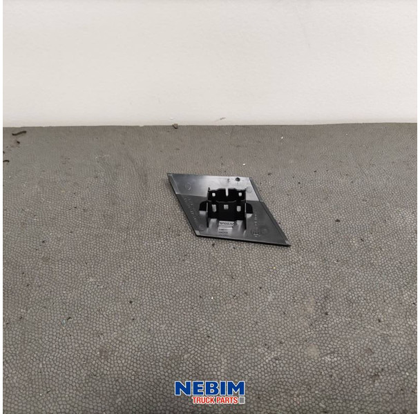 Volvo Volvo - 21413775 - Deksel - Запчасти для Грузовиков: фото 2 Volvo Volvo - 21413775 - Deksel - Запчасти для Грузовиков: фото 2