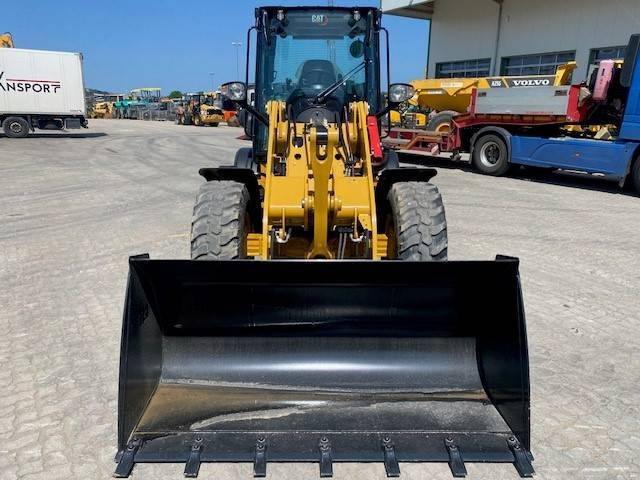 Новый Колёсный погрузчик Cat 908-14A 40 km/h MIETE / RENTAL (12002095): фото 7 Новый Колёсный погрузчик Cat 908-14A 40 km/h MIETE / RENTAL (12002095): фото 7