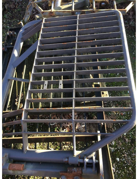 Volvo (1763) 16289618 Heckschutzgitter / rear protection - Навесное оборудование для Строительной техники: фото 4 Volvo (1763) 16289618 Heckschutzgitter / rear protection - Навесное оборудование для Строительной техники: фото 4