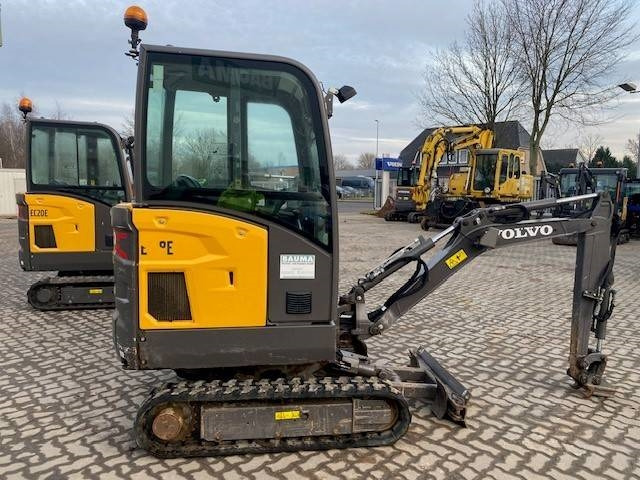 Мини-экскаватор Volvo EC 18 E MIETE / RENTAL (12001517): фото 6 Мини-экскаватор Volvo EC 18 E MIETE / RENTAL (12001517): фото 6