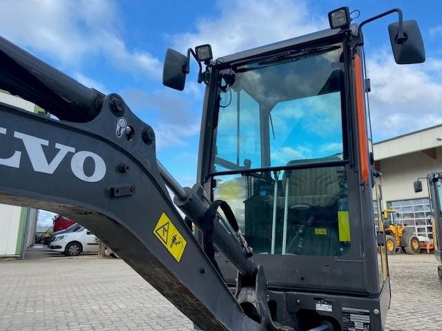 Мини-экскаватор Volvo EC 18 E MIETE / RENTAL (12001760): фото 12