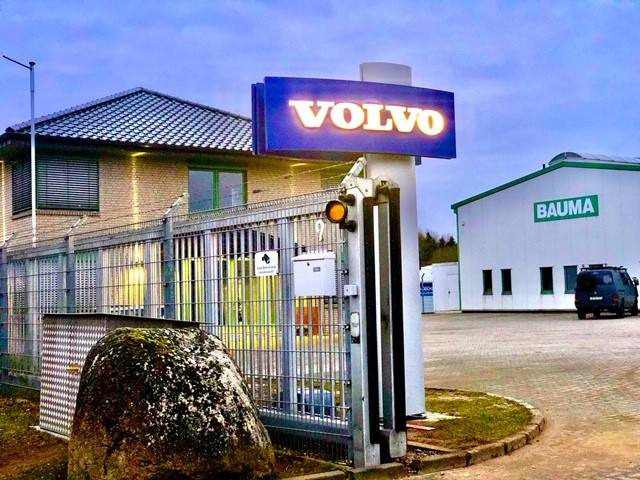Volvo L 110 H MIETE / RENTAL - Колёсный погрузчик: фото 1 Volvo L 110 H MIETE / RENTAL - Колёсный погрузчик: фото 1