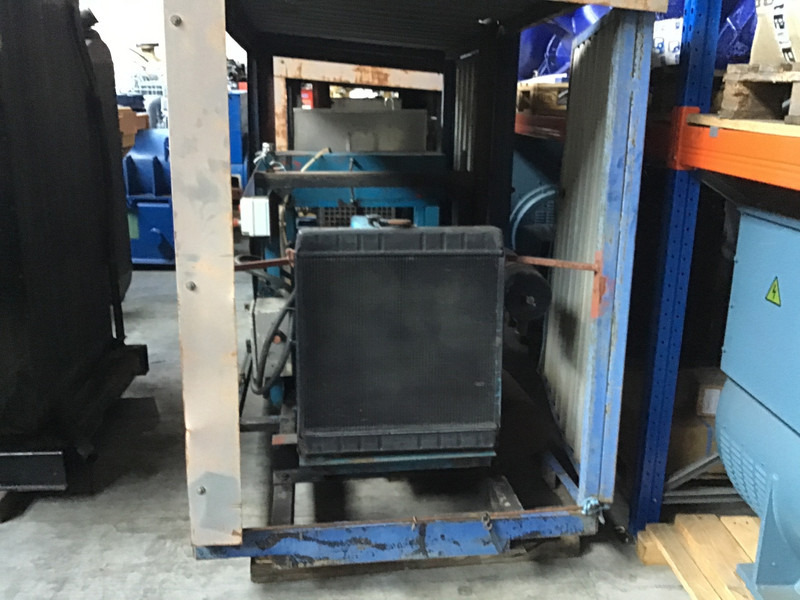 Ford 2714E POMP 550 BAR USED - Насос для воды: фото 3 Ford 2714E POMP 550 BAR USED - Насос для воды: фото 3