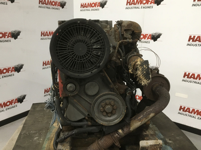 Deutz BF4L1011F FOR PARTS - Строительная техника: фото 5 Deutz BF4L1011F FOR PARTS - Строительная техника: фото 5