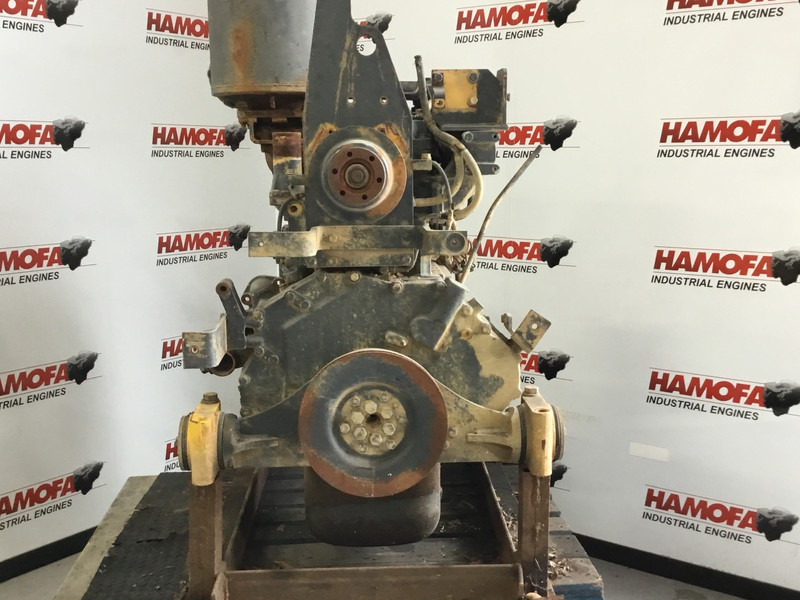 Komatsu S6D125E-2 USED - Строительная техника: фото 4 Komatsu S6D125E-2 USED - Строительная техника: фото 4