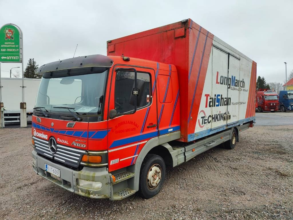 Mercedes-Benz Atego 1023 - Грузовик с закрытым кузовом: фото 1 Mercedes-Benz Atego 1023 - Грузовик с закрытым кузовом: фото 1