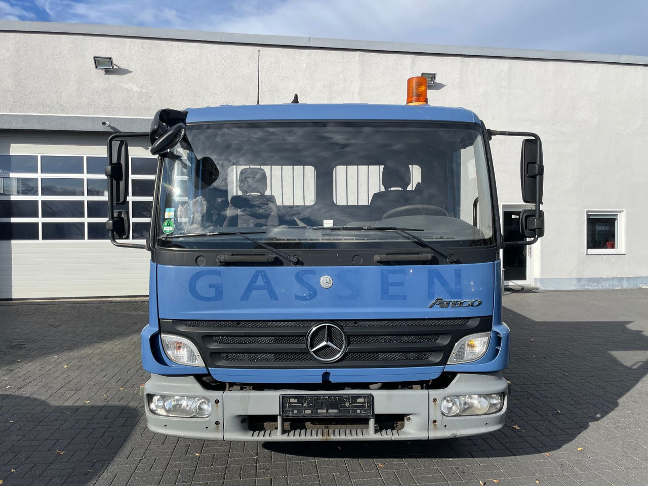 Mercedes-Benz Atego 818 Pritsche Euro 5 - Малотоннажный бортовой грузовик: фото 5 Mercedes-Benz Atego 818 Pritsche Euro 5 - Малотоннажный бортовой грузовик: фото 5