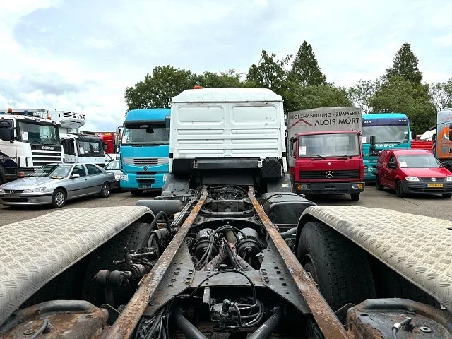 MAN 26.414 FNL-T (6-CILINDERHEADS) 6x4 CHASSIS (EURO 2 / ZF16 MANUAL GEARBOX / REDUCTION AXLES) лизинг MAN 26.414 FNL-T (6-CILINDERHEADS) 6x4 CHASSIS (EURO 2 / ZF16 MANUAL GEARBOX / REDUCTION AXLES): фото 10