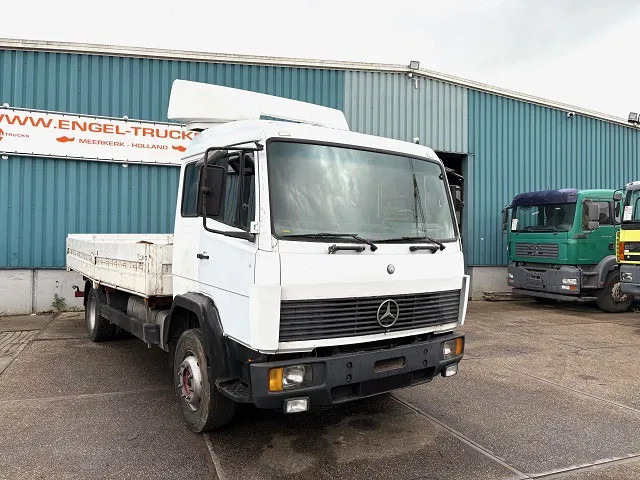 Mercedes-Benz 1117 K 6-CILINDER SLEEPERCAB (8 WHEEL NUTS / FULL STEEL SUSPENSION / MANUAL GEARBOX) - Грузовик бортовой/ Платформа: фото 2 Mercedes-Benz 1117 K 6-CILINDER SLEEPERCAB (8 WHEEL NUTS / FULL STEEL SUSPENSION / MANUAL GEARBOX) - Грузовик бортовой/ Платформа: фото 2