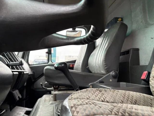 Mercedes-Benz SK 1824 K (ONLY 226.000 KM!) 4x2 FULL STEEL CHASSIS (MANUAL GEARBOX / REDUCTION AXLE / FULL STEEL SUSPENSION / P.T.O.) лизинг Mercedes-Benz SK 1824 K (ONLY 226.000 KM!) 4x2 FULL STEEL CHASSIS (MANUAL GEARBOX / REDUCTION AXLE / FULL STEEL SUSPENSION / P.T.O.): фото 11