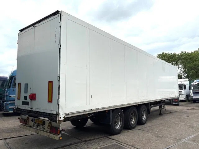 Schmitz Cargobull SKO 24 DOUBLE STOCK CLOSED BOX (BPW-AXLES / DRUM BRAKS / ABS-EBS BRAKES) - Полуприцеп-фургон: фото 3 Schmitz Cargobull SKO 24 DOUBLE STOCK CLOSED BOX (BPW-AXLES / DRUM BRAKS / ABS-EBS BRAKES) - Полуприцеп-фургон: фото 3