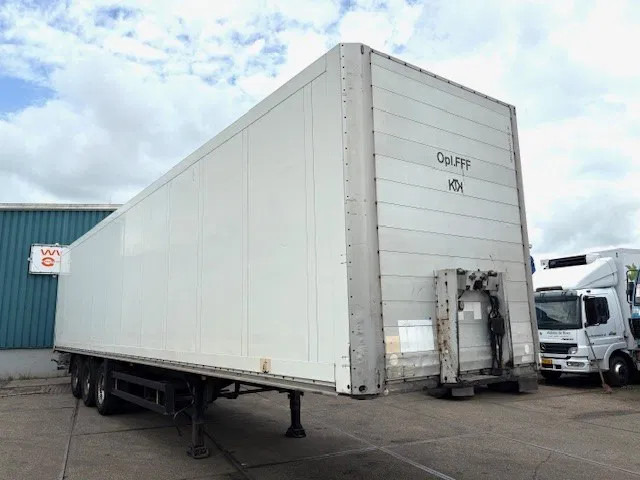 Schmitz Cargobull SKO 24 DOUBLE STOCK CLOSED BOX (BPW-AXLES / DRUM BRAKS / ABS-EBS BRAKES) - Полуприцеп-фургон: фото 2 Schmitz Cargobull SKO 24 DOUBLE STOCK CLOSED BOX (BPW-AXLES / DRUM BRAKS / ABS-EBS BRAKES) - Полуприцеп-фургон: фото 2