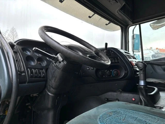 Тягач DAF 95.430 XF SPACECAB (EURO 2 / ZF16 MANUAL GEARBOX / ZF-INTARDER / AIRCONDITIONING): фото 10