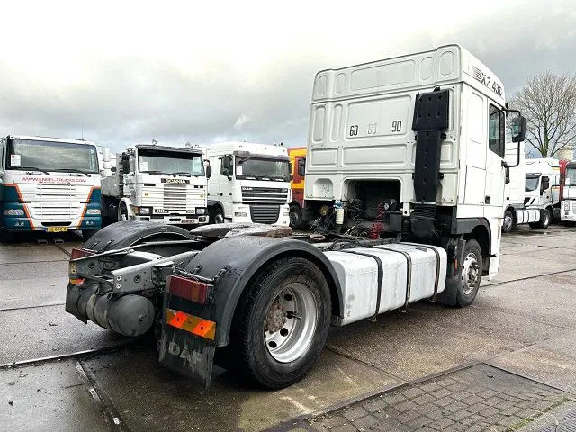 DAF 95.430 XF SPACECAB (EURO 3 / ZF16 MANUAL GEARBOX / ZF-INTARDER / AIRCONDITIONING) - Тягач: фото 3 DAF 95.430 XF SPACECAB (EURO 3 / ZF16 MANUAL GEARBOX / ZF-INTARDER / AIRCONDITIONING) - Тягач: фото 3