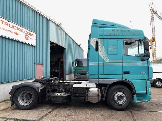 DAF XF 105.460 ATE SPACECAB (EURO 5 / ZF MANUAL GEARBOX / P.T.O. / AIRCONDITIONING / FRIDGE UNDER BED / ETC.) - Тягач: фото 4 DAF XF 105.460 ATE SPACECAB (EURO 5 / ZF MANUAL GEARBOX / P.T.O. / AIRCONDITIONING / FRIDGE UNDER BED / ETC.) - Тягач: фото 4