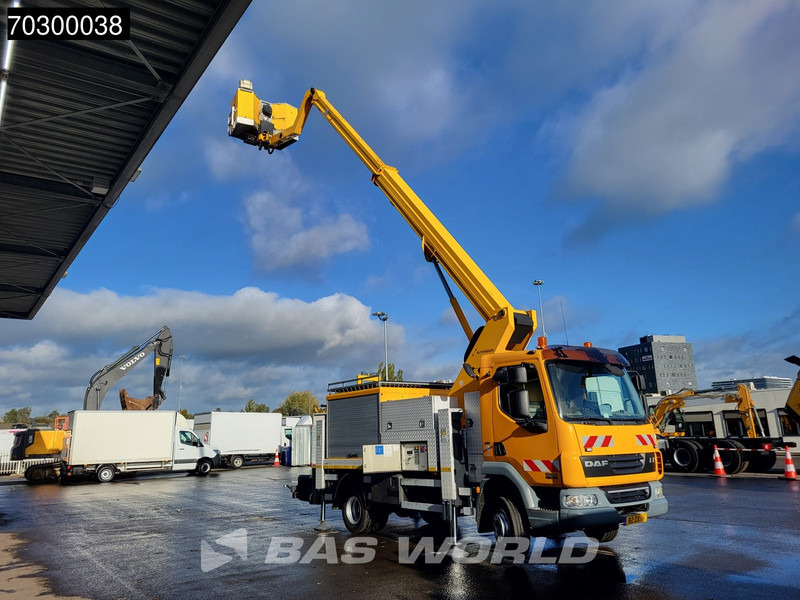 DAF LF45.180 LF 4X2 NL-Truck Ruthmann 18mtr Aerial platform Hubarbeitsbühne Automatic Euro 5 - Автоманипулятор: фото 3 DAF LF45.180 LF 4X2 NL-Truck Ruthmann 18mtr Aerial platform Hubarbeitsbühne Automatic Euro 5 - Автоманипулятор: фото 3