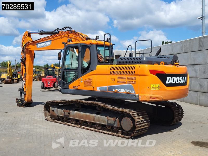 Doosan DX225 LC-5 3 BUCKETS - Гусеничный экскаватор: фото 3 Doosan DX225 LC-5 3 BUCKETS - Гусеничный экскаватор: фото 3