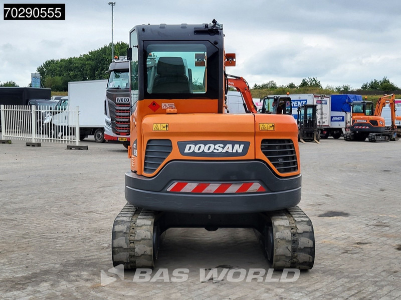 Doosan DX63-3 3 BUCKETS - A/C - Мини-экскаватор: фото 5 Doosan DX63-3 3 BUCKETS - A/C - Мини-экскаватор: фото 5