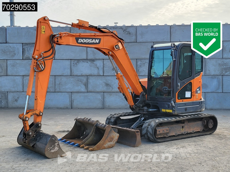 Doosan DX63-3 - Мини-экскаватор: фото 1 Doosan DX63-3 - Мини-экскаватор: фото 1
