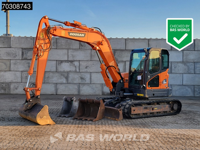 Doosan DX85 R-3 A/C - 3 Buckets - Мини-экскаватор: фото 1 Doosan DX85 R-3 A/C - 3 Buckets - Мини-экскаватор: фото 1